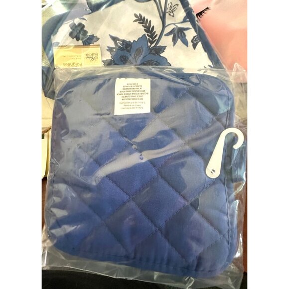 Blue and White Floral - Royal Norfolk Pattern Pot Holders - Home Collection 7" x - Picture 3 of 5